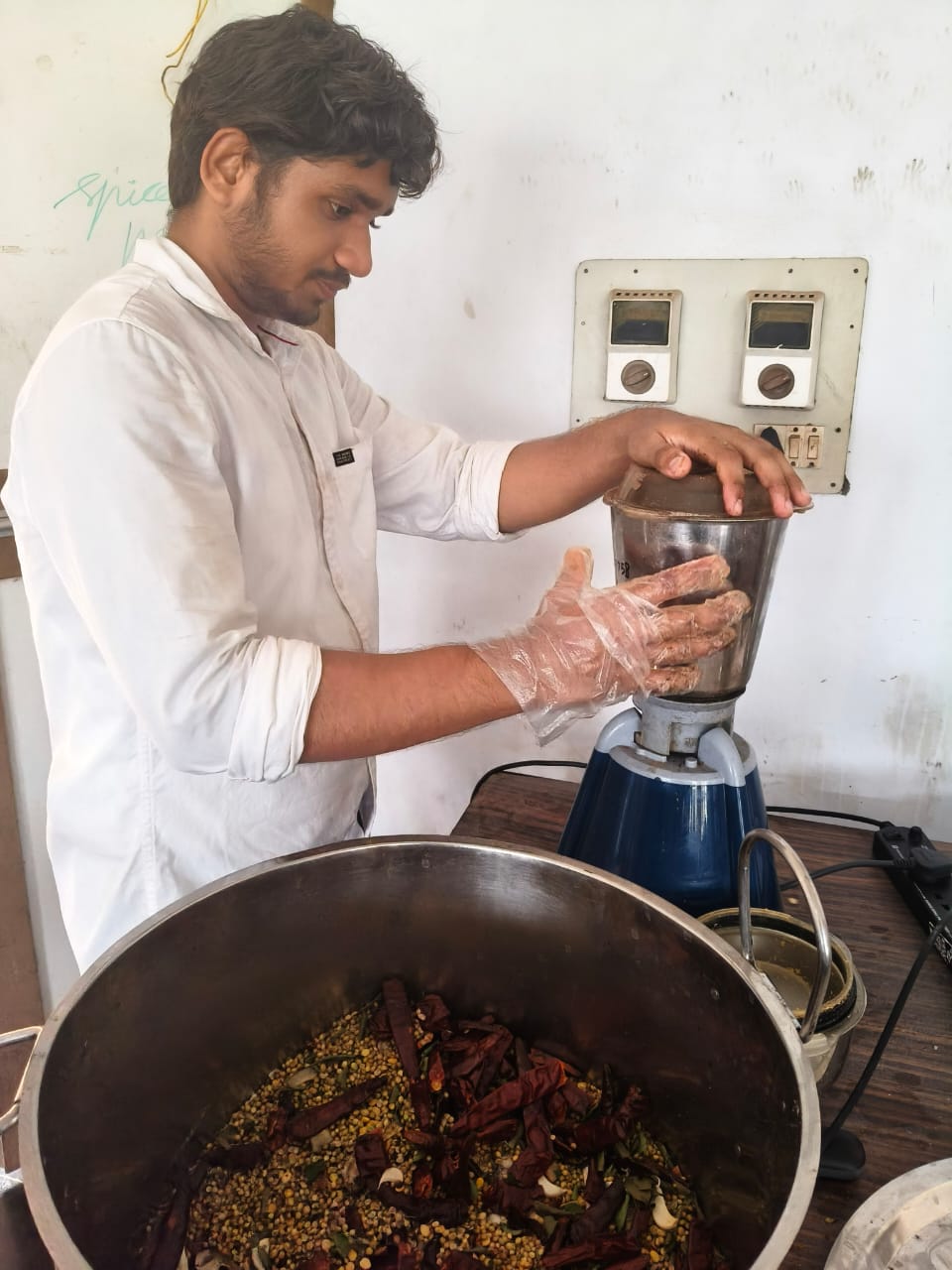 Food processing unit